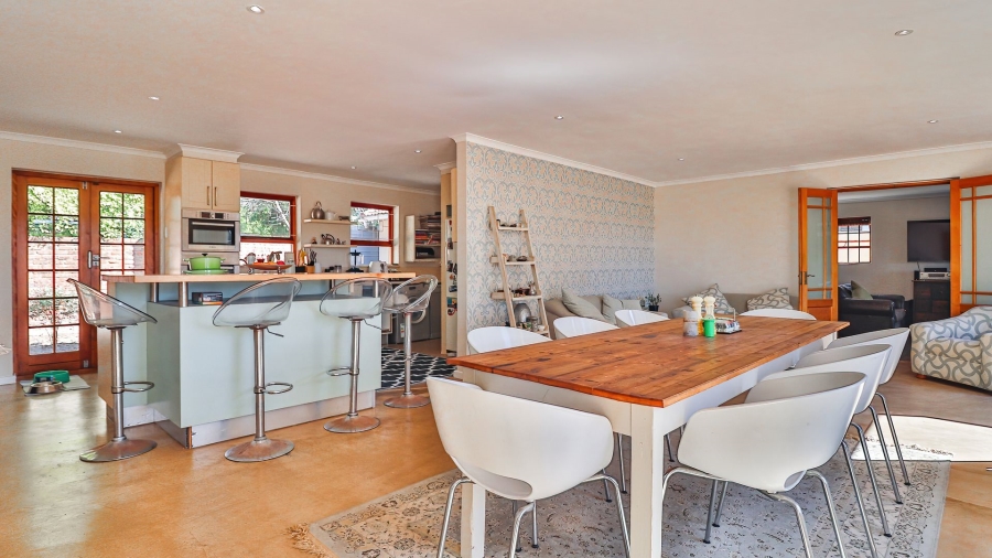 5 Bedroom Property for Sale in Miramar Eastern Cape